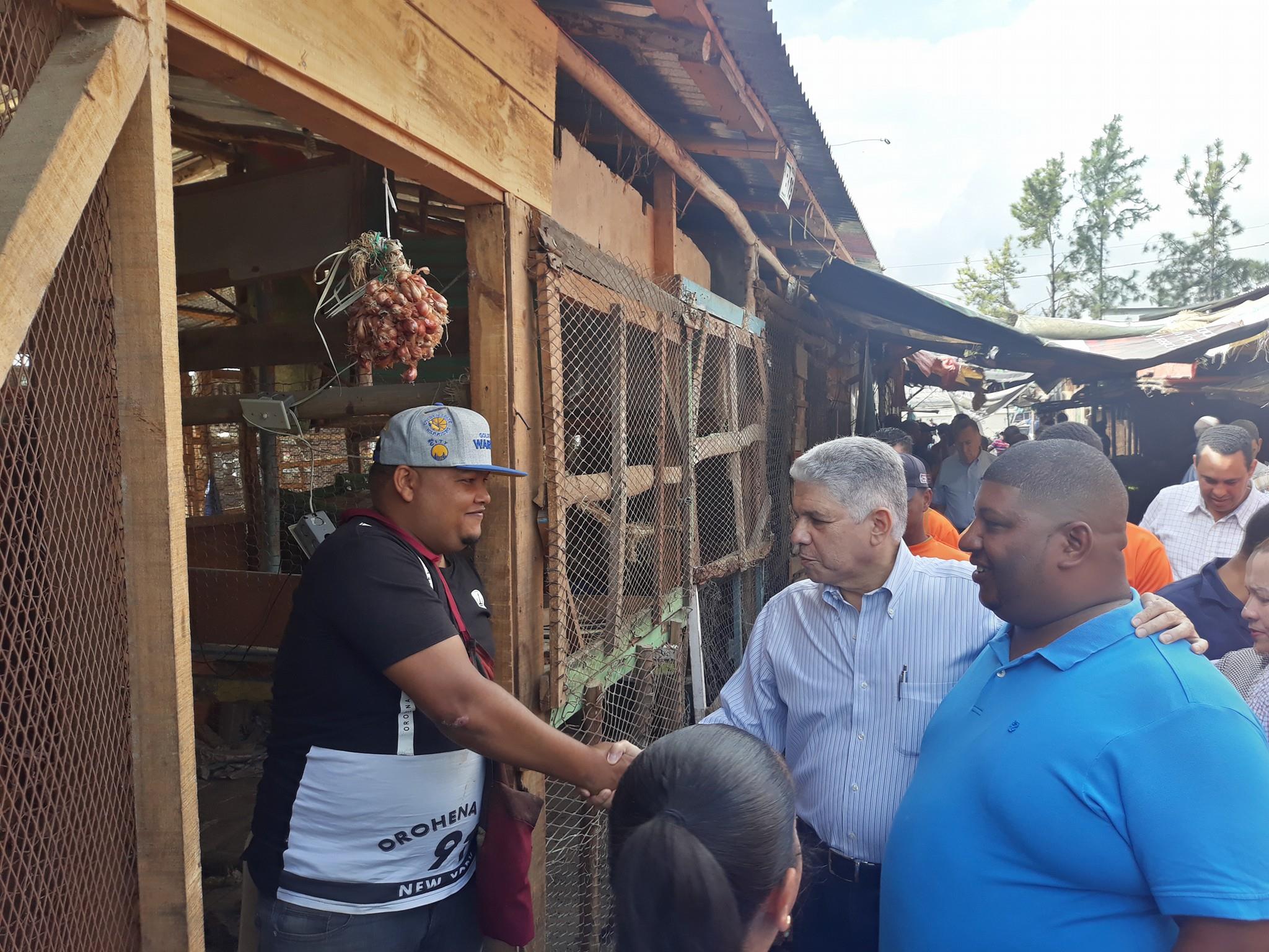 Actividad política del DXC